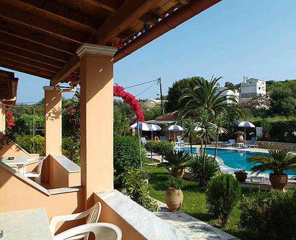 Mary Helen Apartments Kassiopi Exteriér fotografie