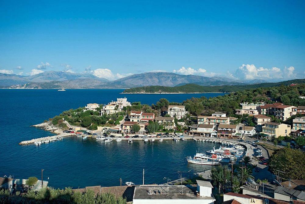 Mary Helen Apartments Kassiopi Exteriér fotografie